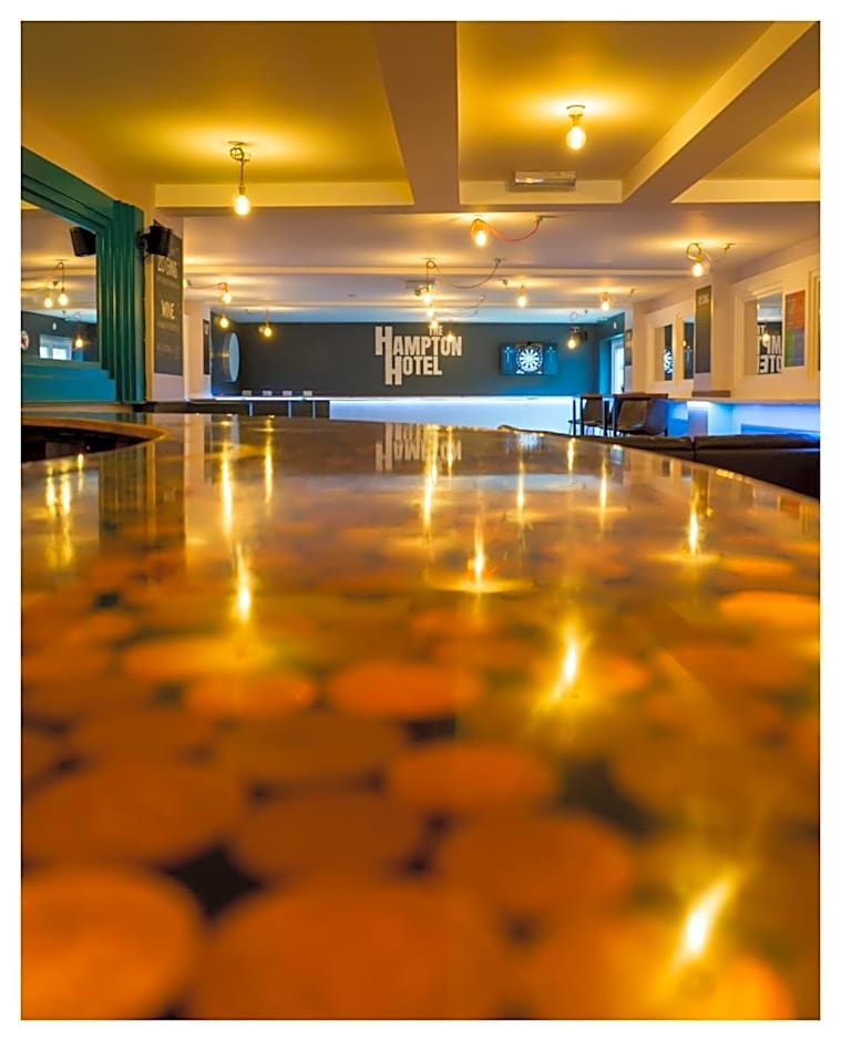 Hampton Hotel & restaurant