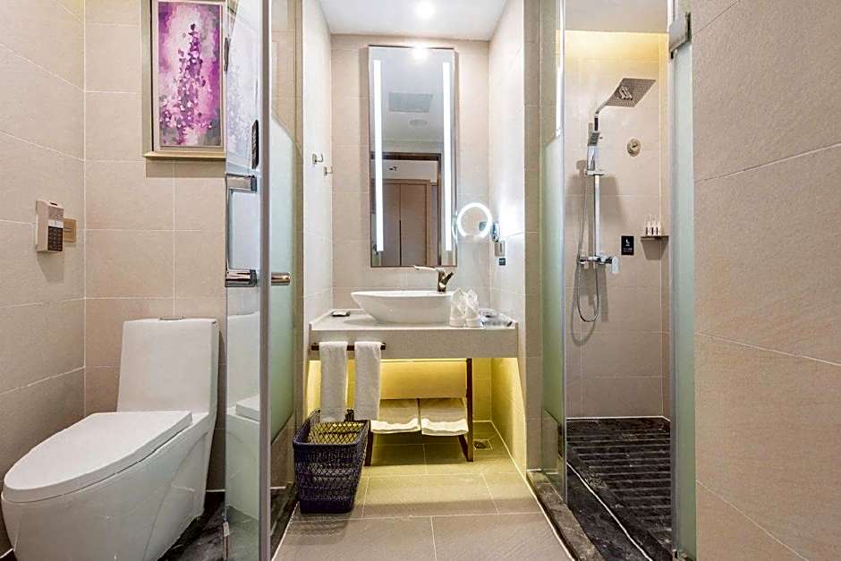 Lavande Hotel Heyuan Avenue Asia's first fountain