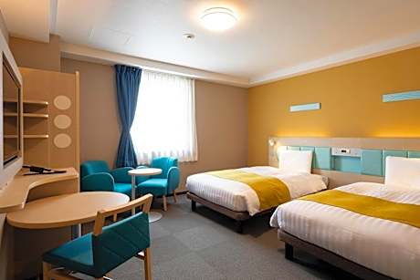 Twin Room - Non-Smoking
