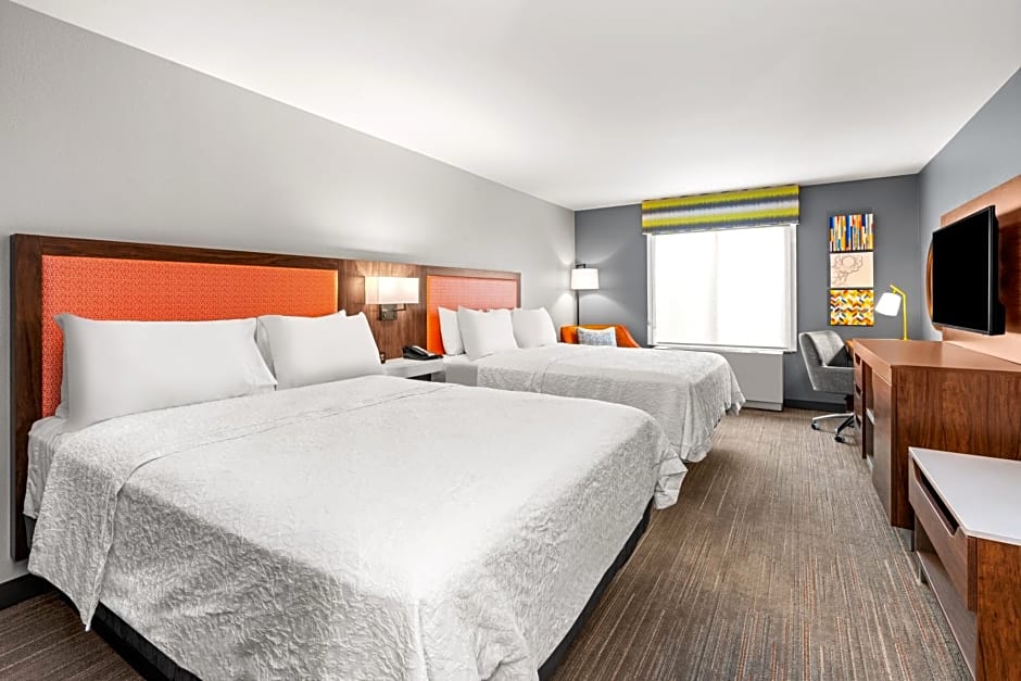 Hampton Inn & Suites Fairbanks