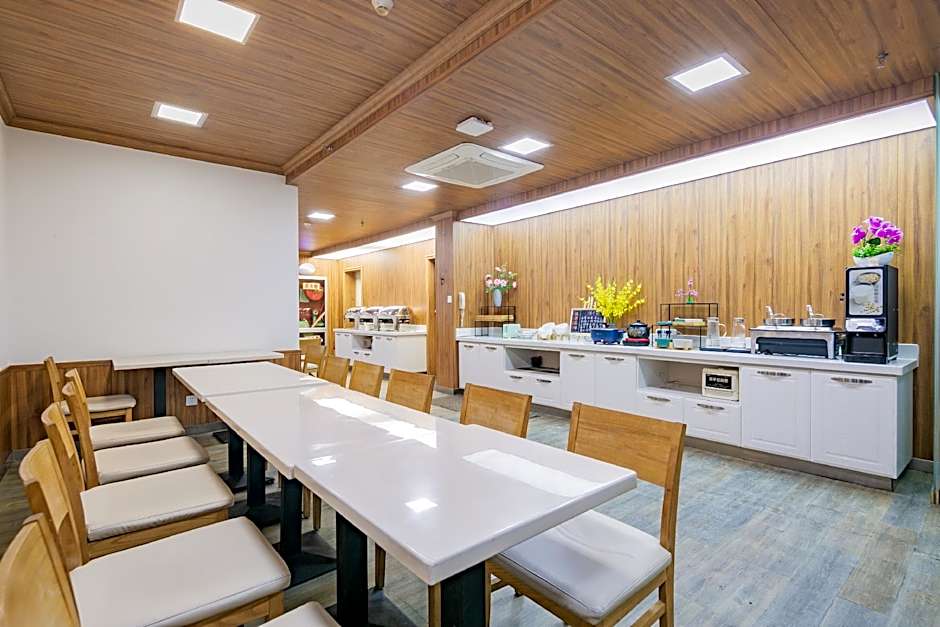 Hanting Hotel Xi'an Xijing Hospital Xingqing Road