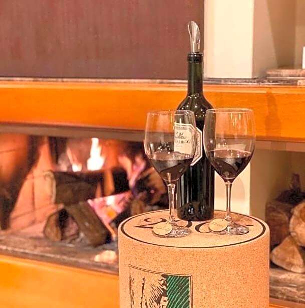 Fantástico Studio Royal Laje de Pedra MV (3022)