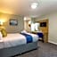 Days Inn by Wyndham Warwick North M40