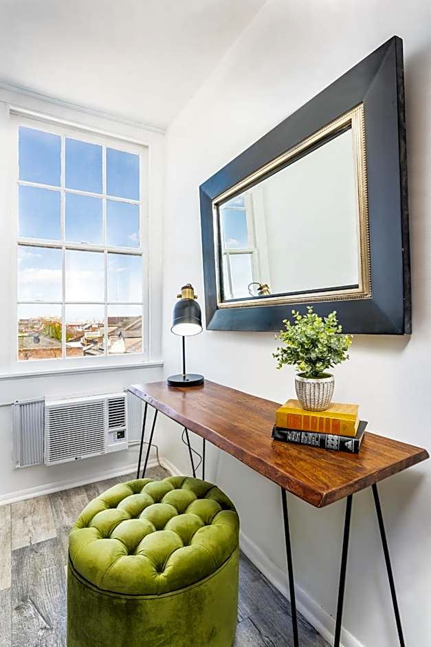 Saint Philip Residence