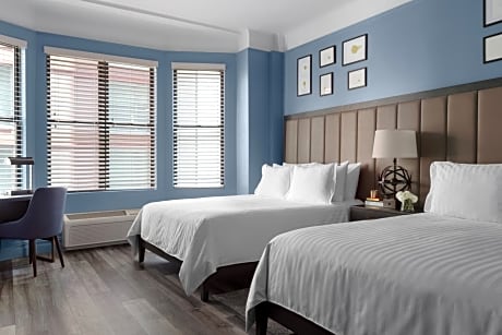 Superior Queen Room with Two Queen Beds