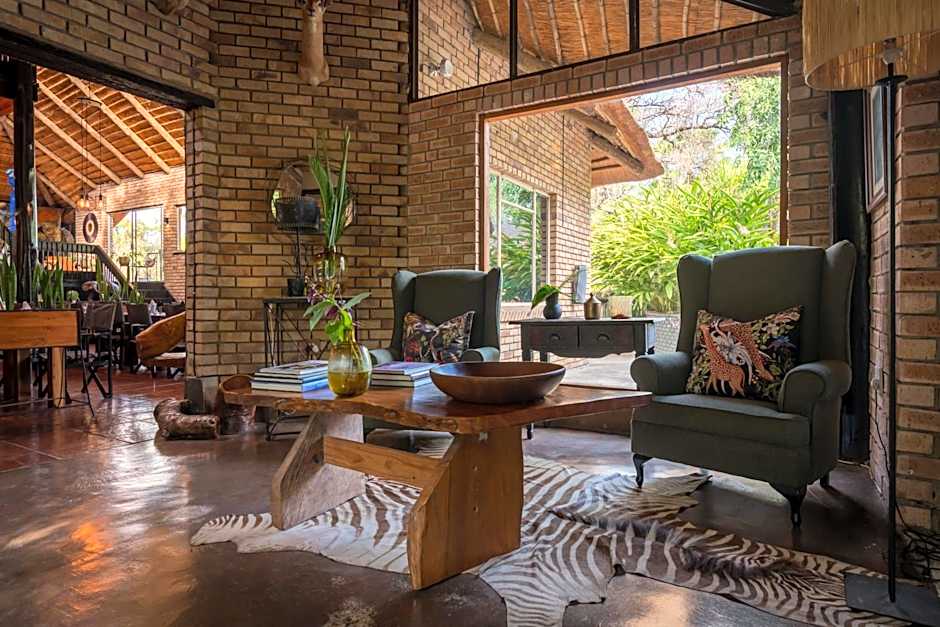 Sunbirds Oasis Lodge