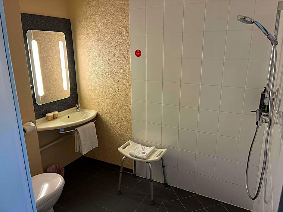 ibis Lorient