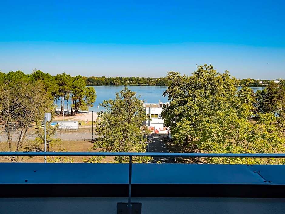 ibis Styles Bordeaux Lac Bruges