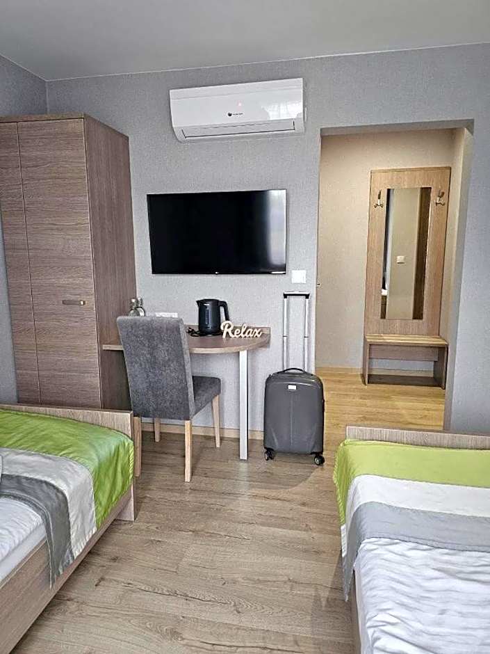 Restauracja i Noclegi Pod Kasztanami