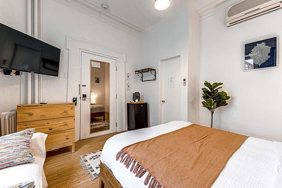 North House - Hôtel Automatisé Manoir des Remparts