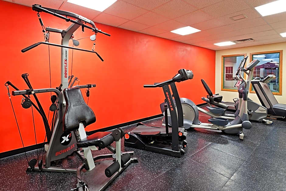 Country Inn & Suites by Radisson, York, PA