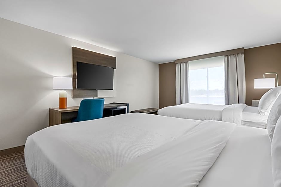 Comfort Inn & Suites Marion I-57