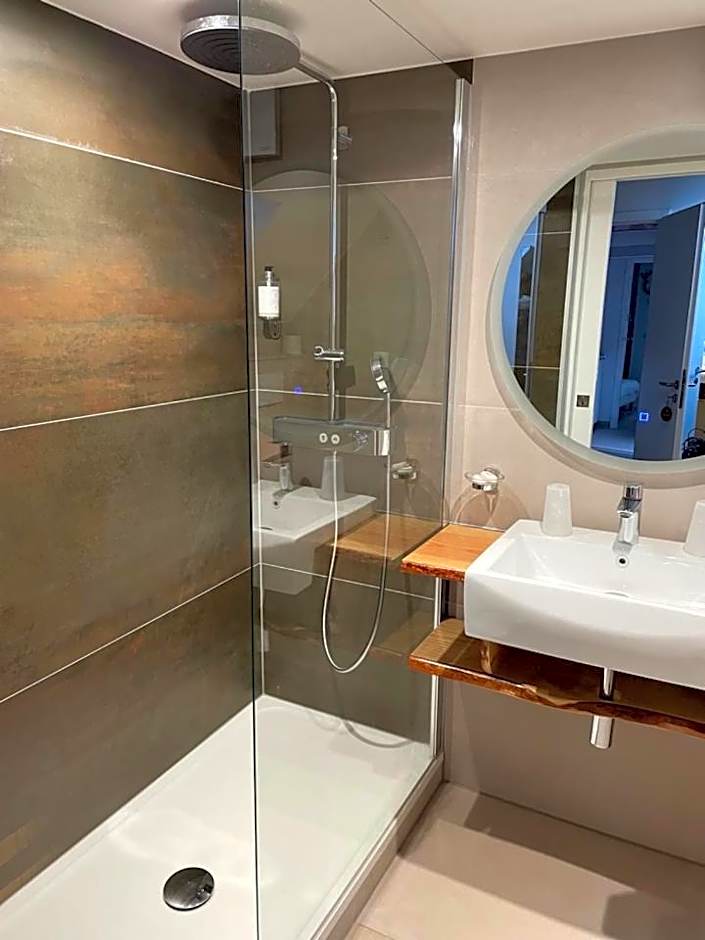 Hôtel Restaurant Domaine De Basil