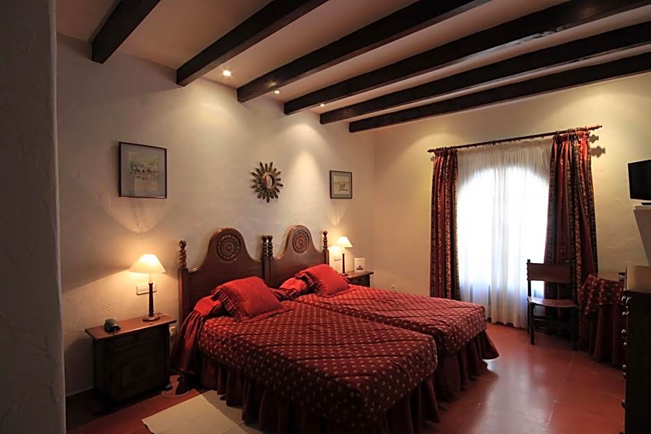 Petit Hotel Ses Rotges