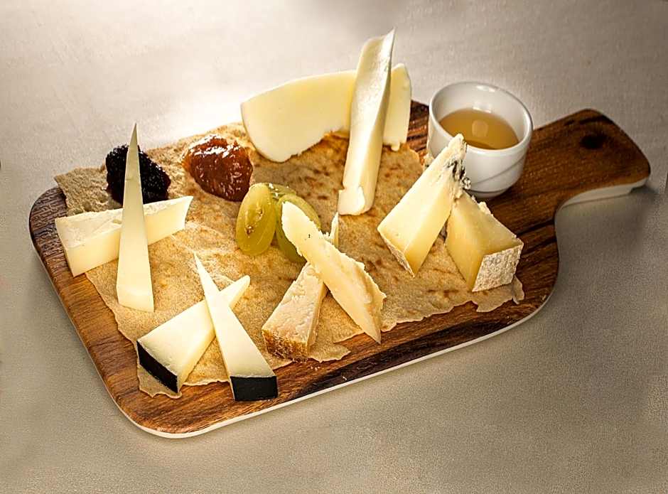 Sardegna Hotel - Suites & Restaurant