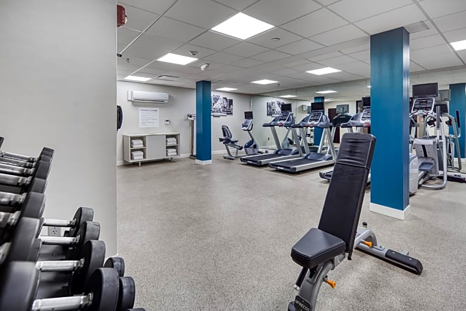 Holiday Inn Express Kansas City Downtown By IHG