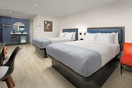 Double Room with Two Double Beds - Non-Smoking