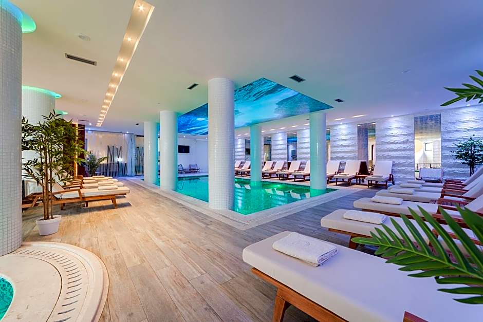 Kalamper Hotel & Spa