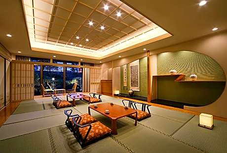 Keyaki Japanese Style Suite for 5 People - Smoking