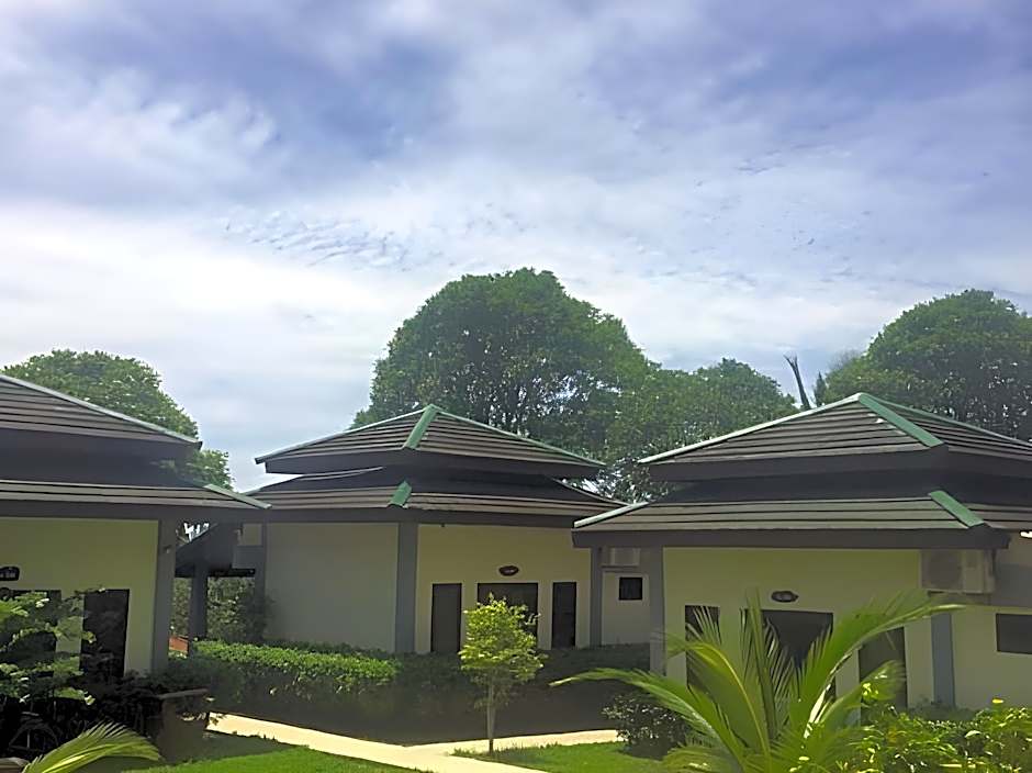 Khaolak Hillside Villa
