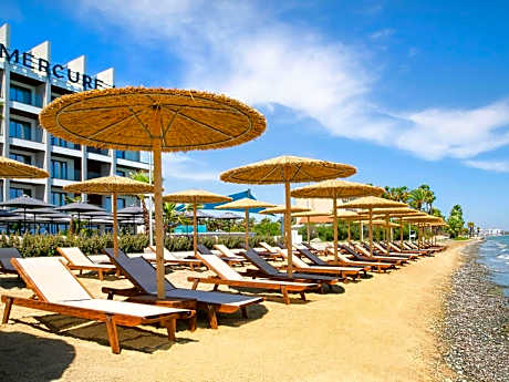 Mercure Larnaca Beach Resort