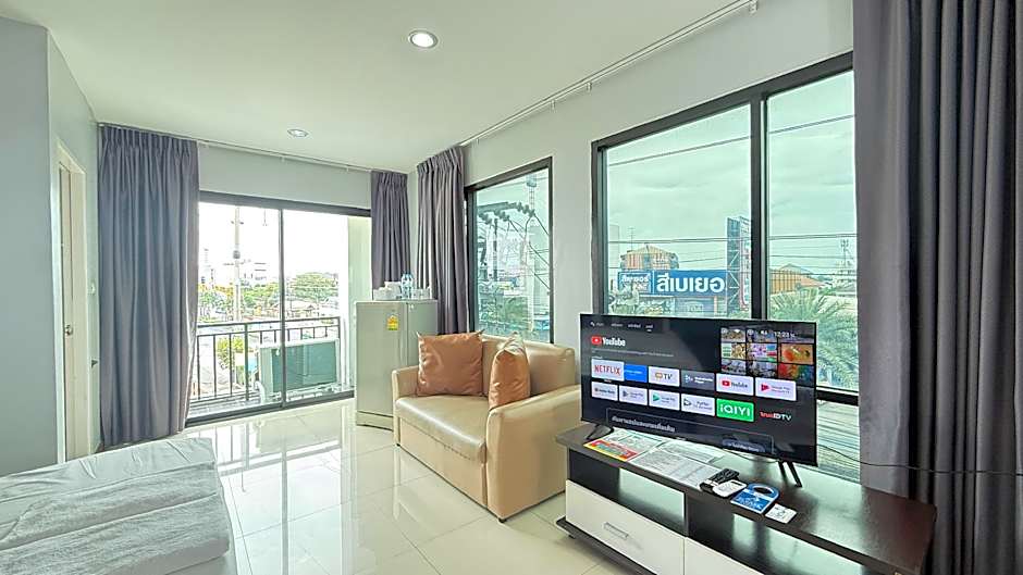 BAAN PAKNAM HOTEL