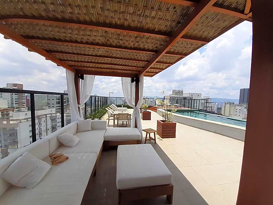 Roof Top Bela Cintra Residence