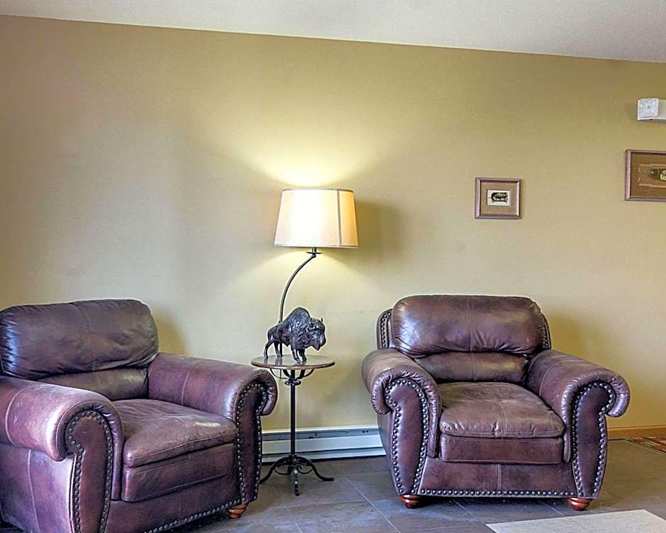 Econo Lodge Jamestown