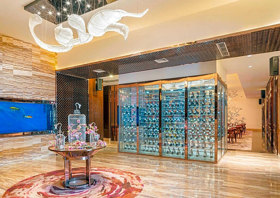 Crowne Plaza Dalian Sports Center by IHG