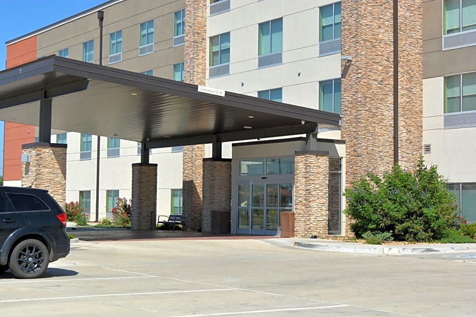 Holiday Inn Express And Suites Liberal By IHG