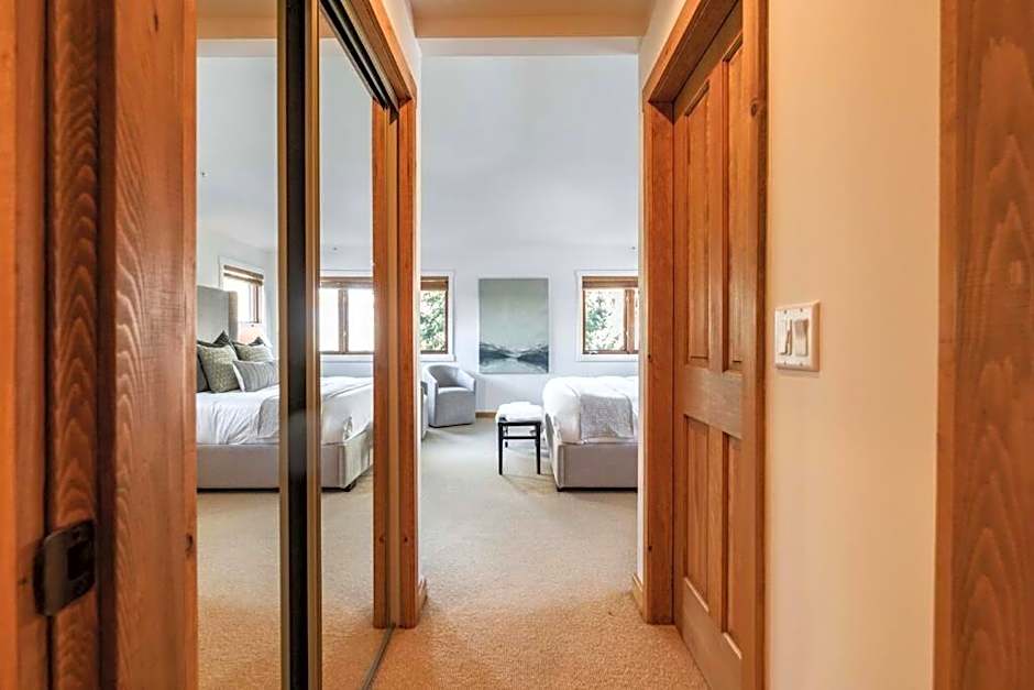 Taluswood Ridge by Outpost Whistler