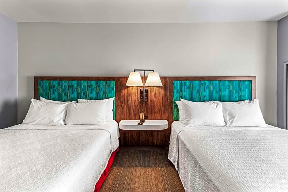 Hampton Inn By Hilton Columbus-North