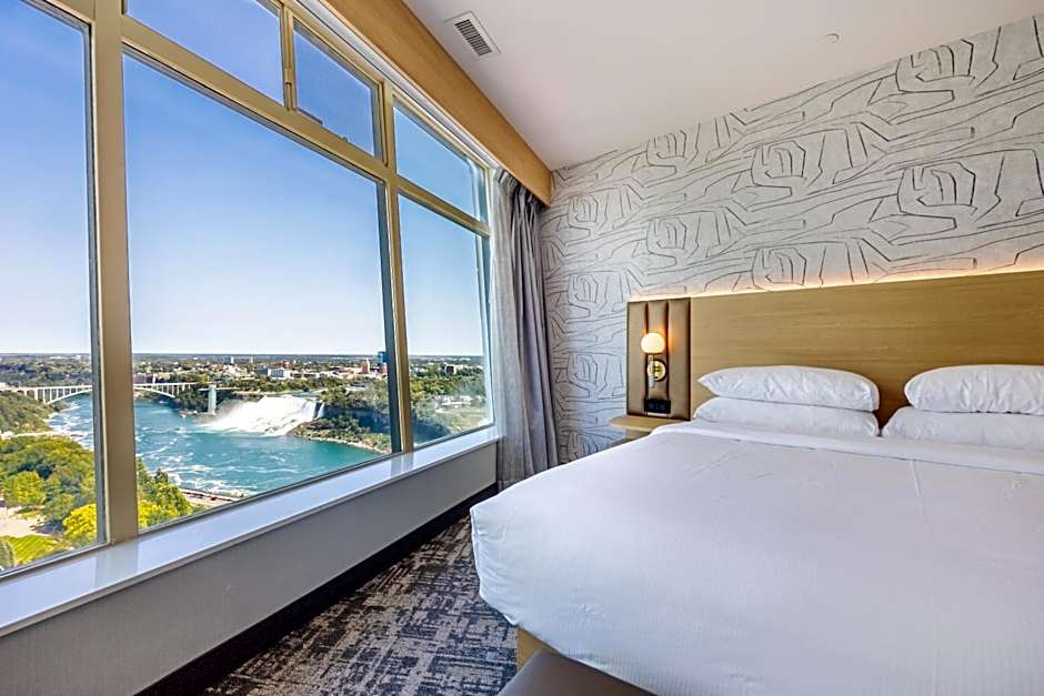 Tower Hotel at Fallsview