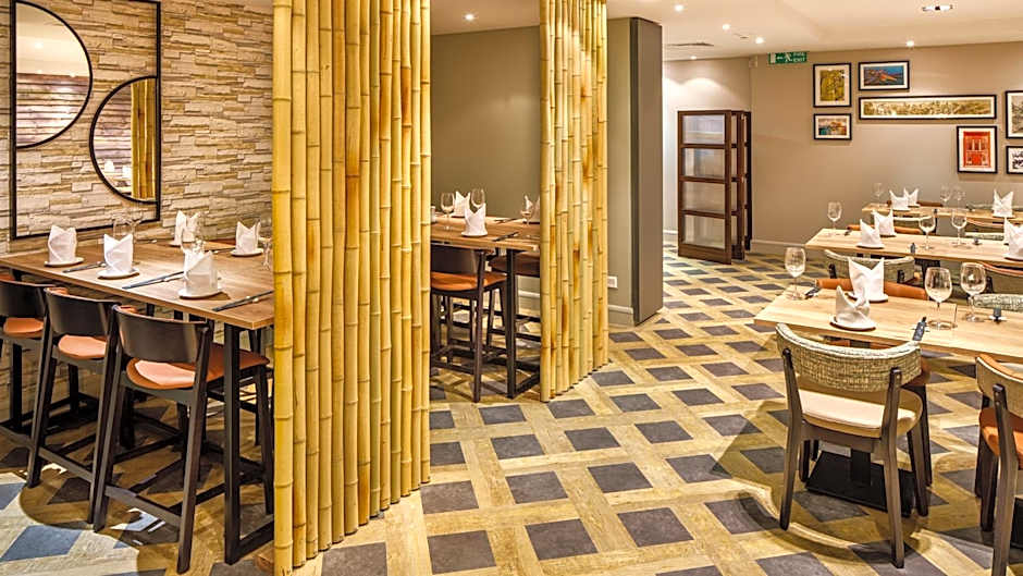 Crowne Plaza Manchester Airport By IHG