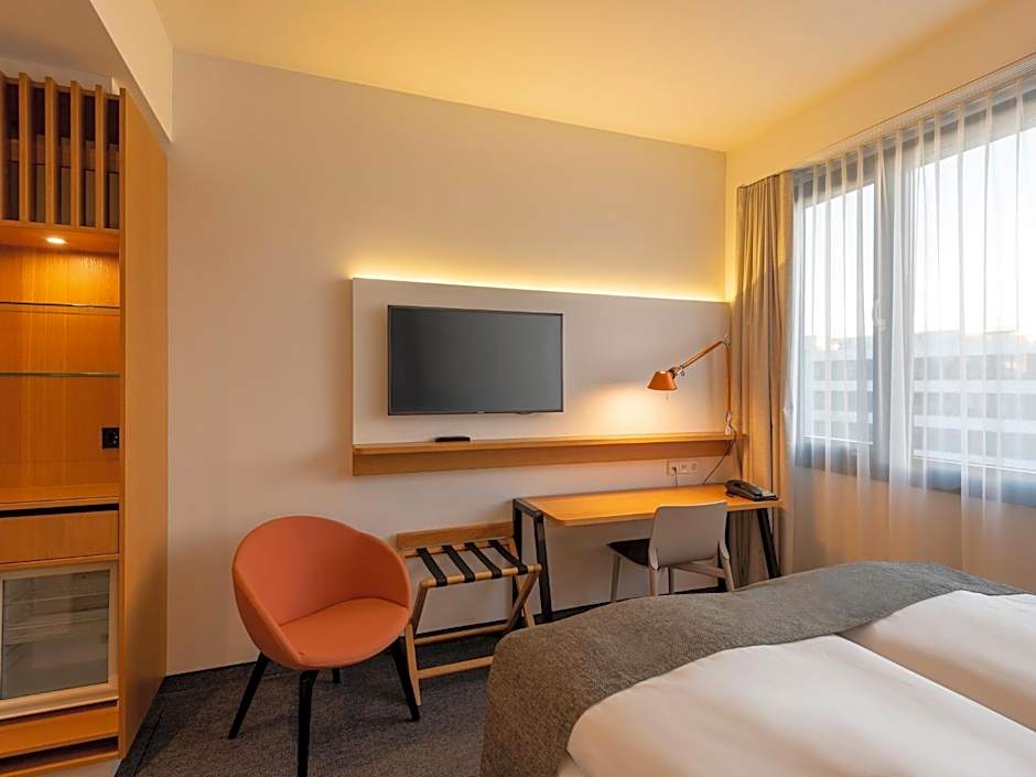 Holiday Inn Munich - Leuchtenbergring By IHG