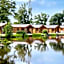 Bron Eifion Lodges