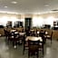 Country Inn & Suites by Radisson, Dalton, GA