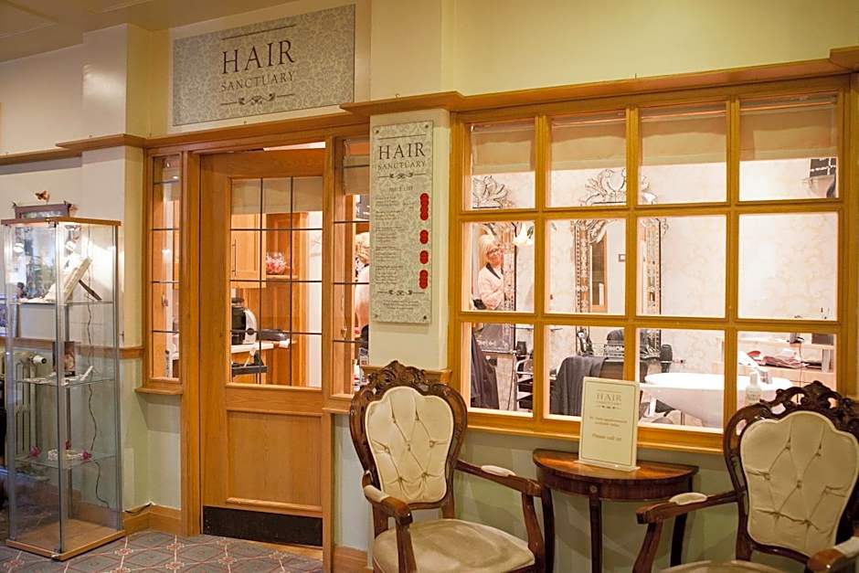 Lancaster House Hotel