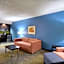 Holiday Inn & Suites Atlanta Airport North By IHG