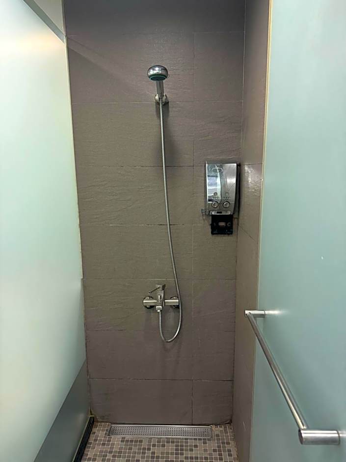 Taipei Breeze Guesthouse