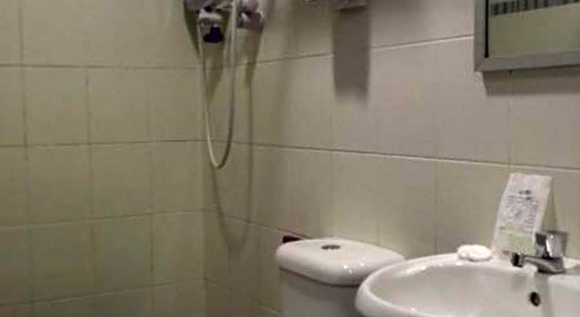 Hotel Sadong 88