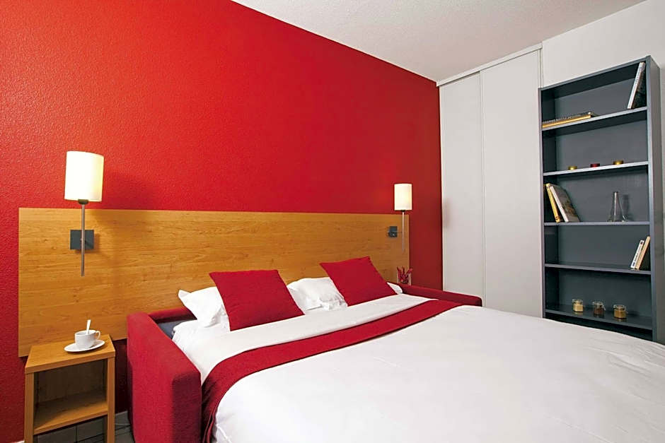 Sejours et Affaires Lyon Park Lane