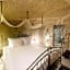 Tafoni Houses Cave Hotel