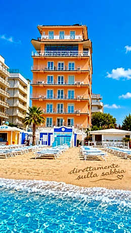 Diplomat Marine SeaFront Hotel