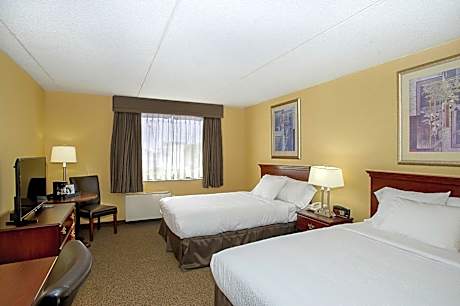 Double Room with Two Double Beds - Non-Smoking