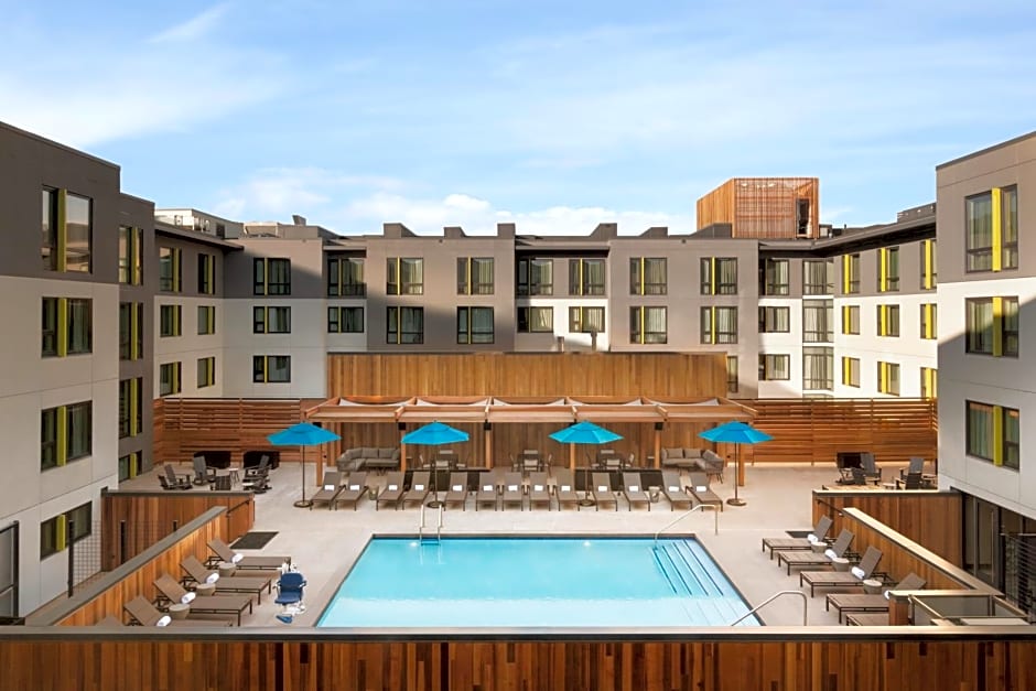 Embassy Suites By Hilton Boulder