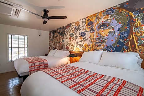 Classic Quadruple Room