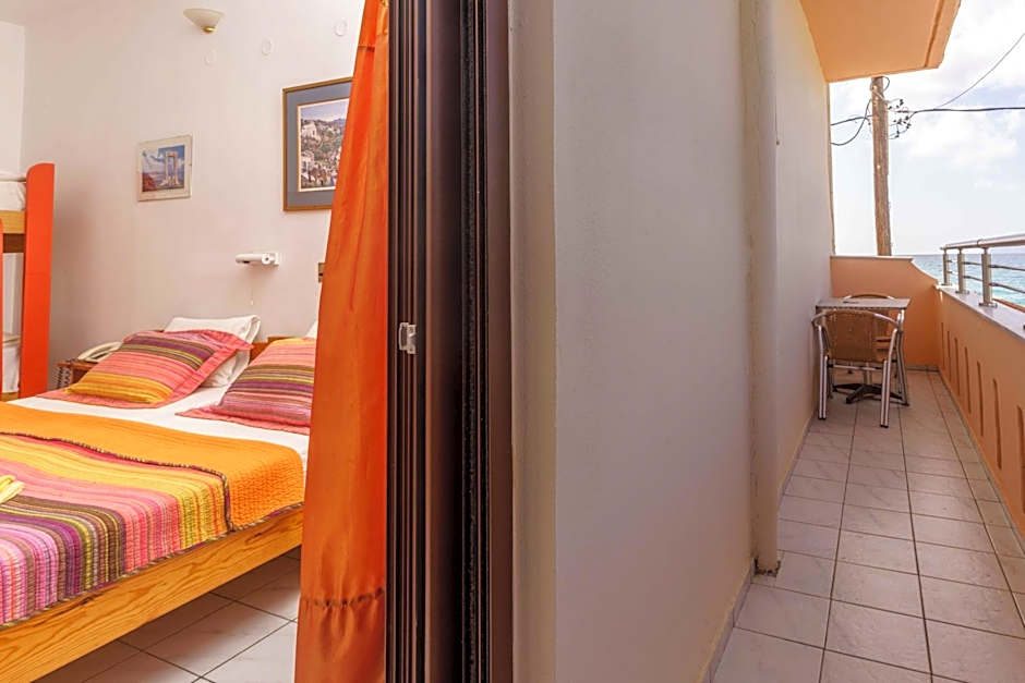 Alexander Beach Hotel