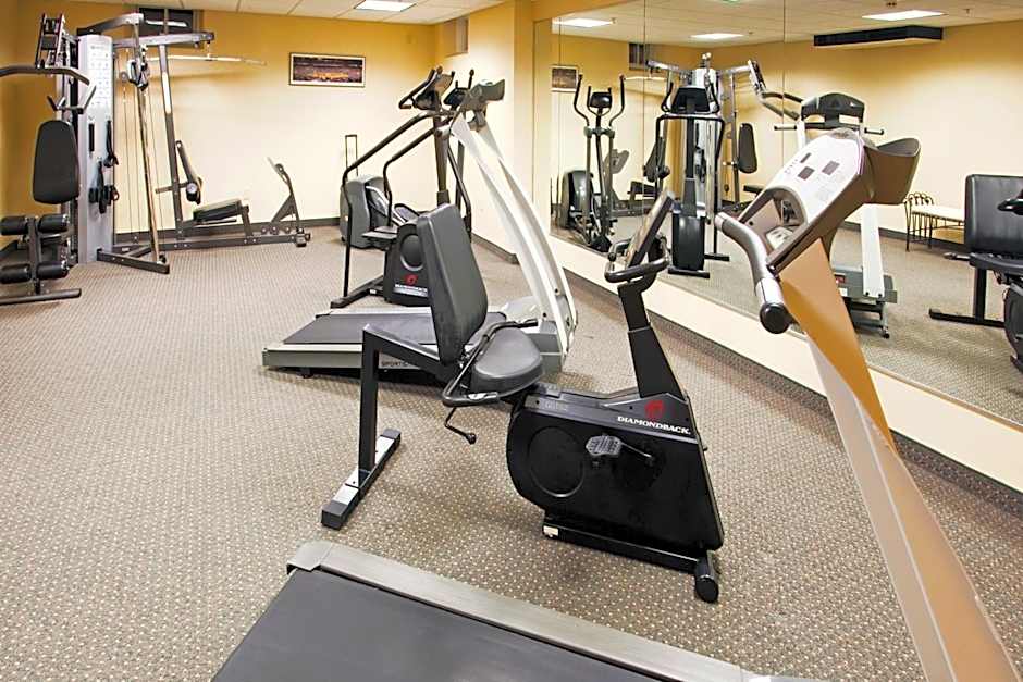 Holiday Inn Express Hotel & Suites Boston - Marlboro By IHG