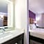 La Quinta Inn & Suites by Wyndham Minneapolis Northwest